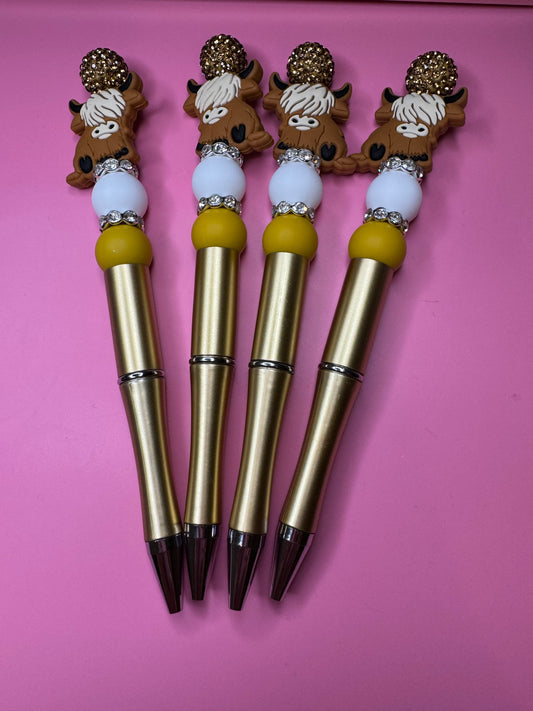 Highland cow Beaded Pen